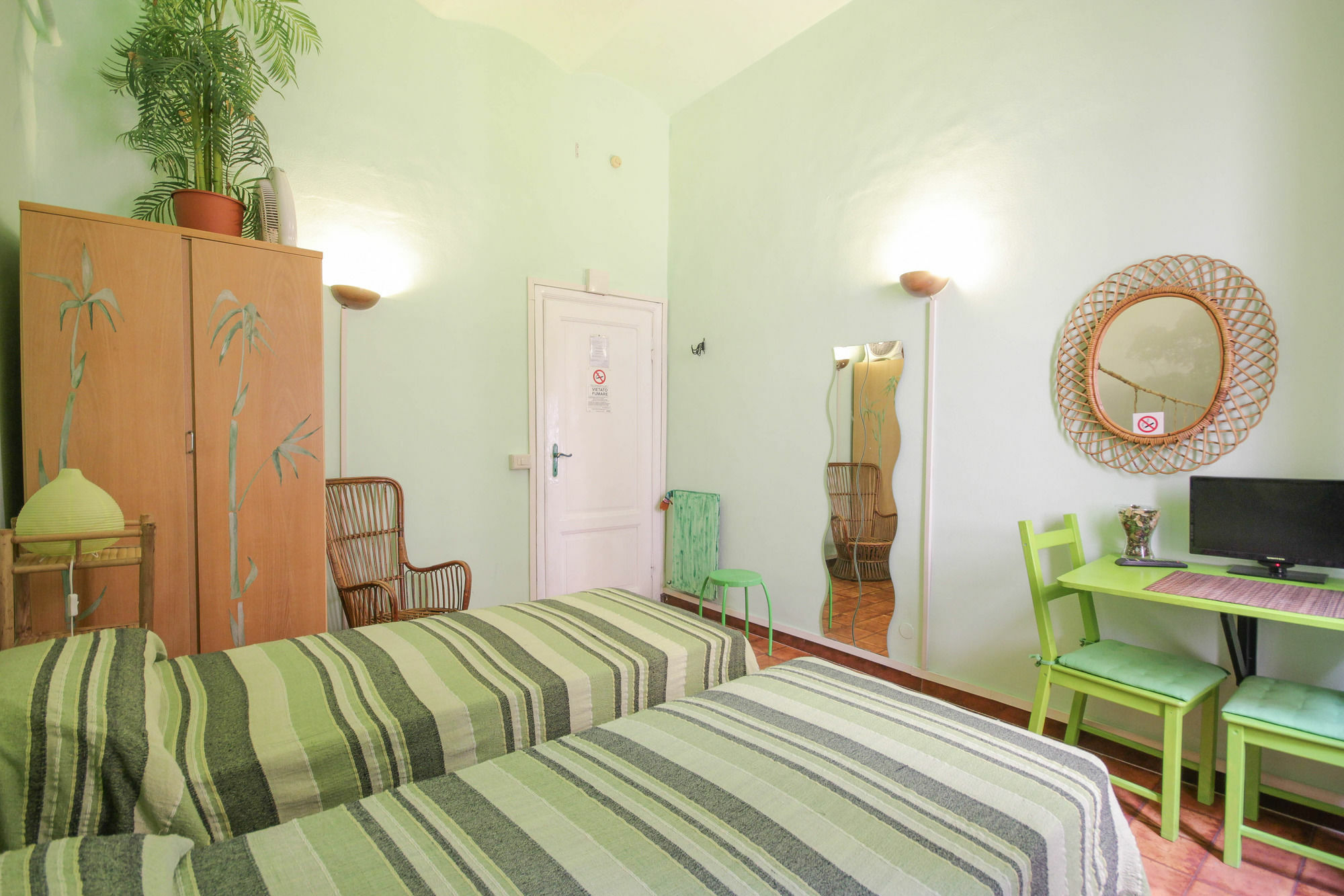 Sixbeds Hotel Roma Ngoại thất bức ảnh